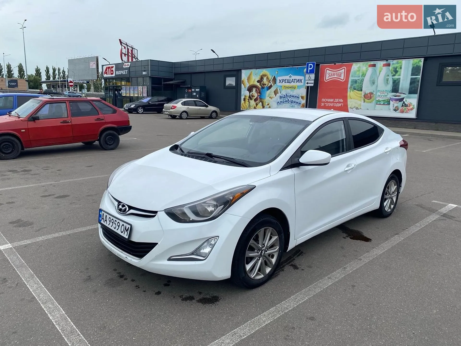 2015 Hyundai Elantra - мініатюра 2