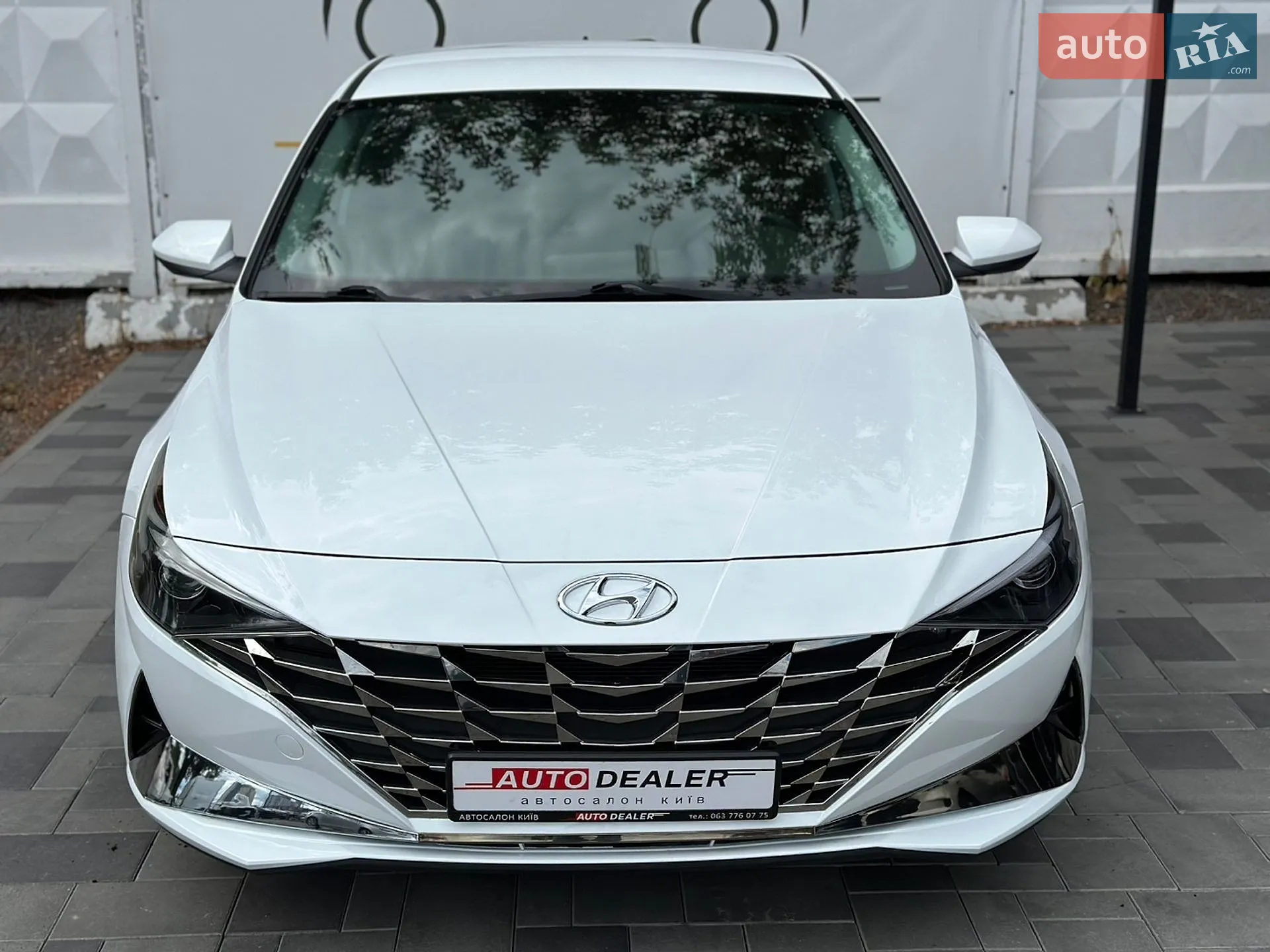 2022 Hyundai Elantra - мініатюра 8