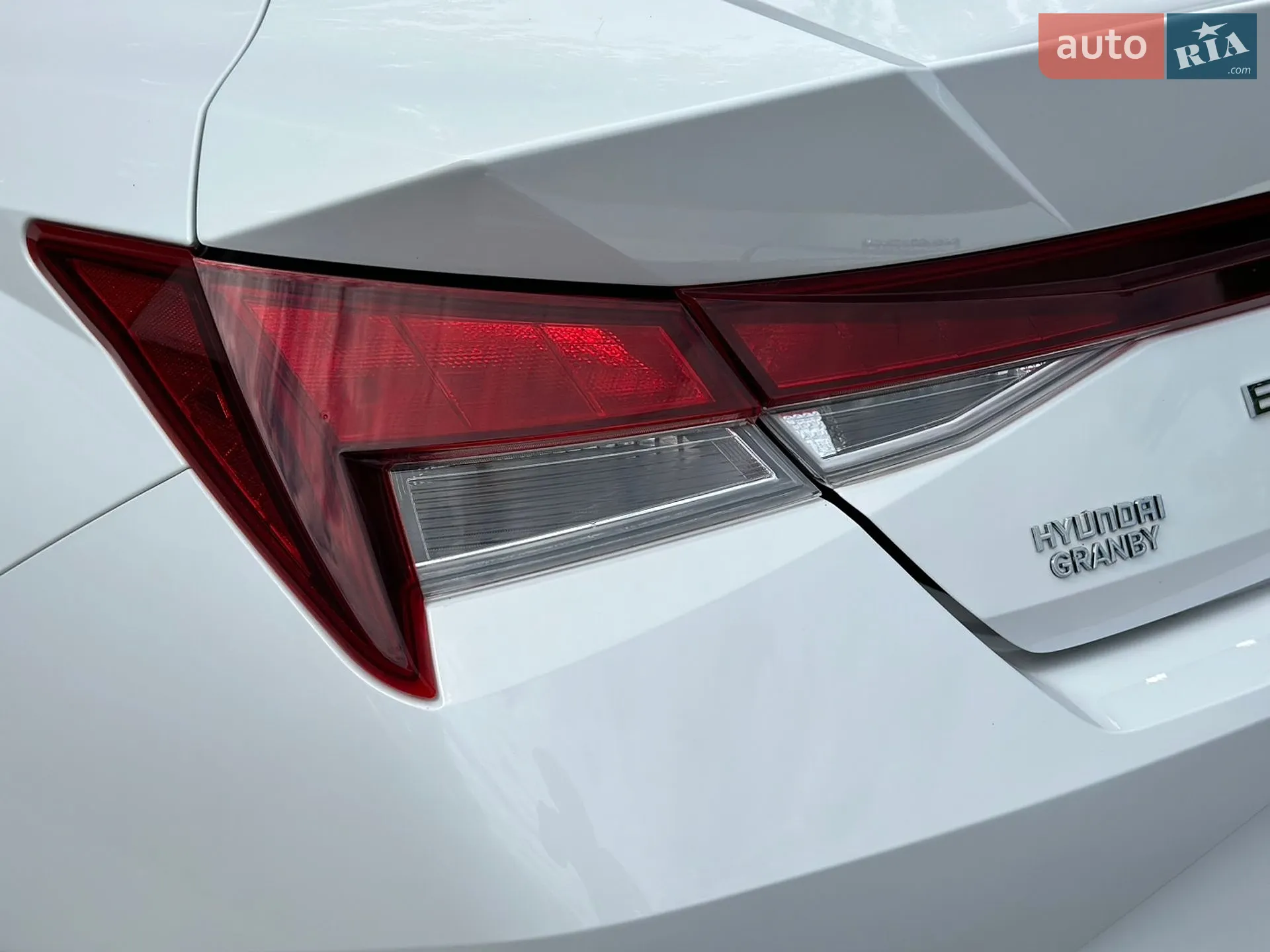 2022 Hyundai Elantra - мініатюра 10