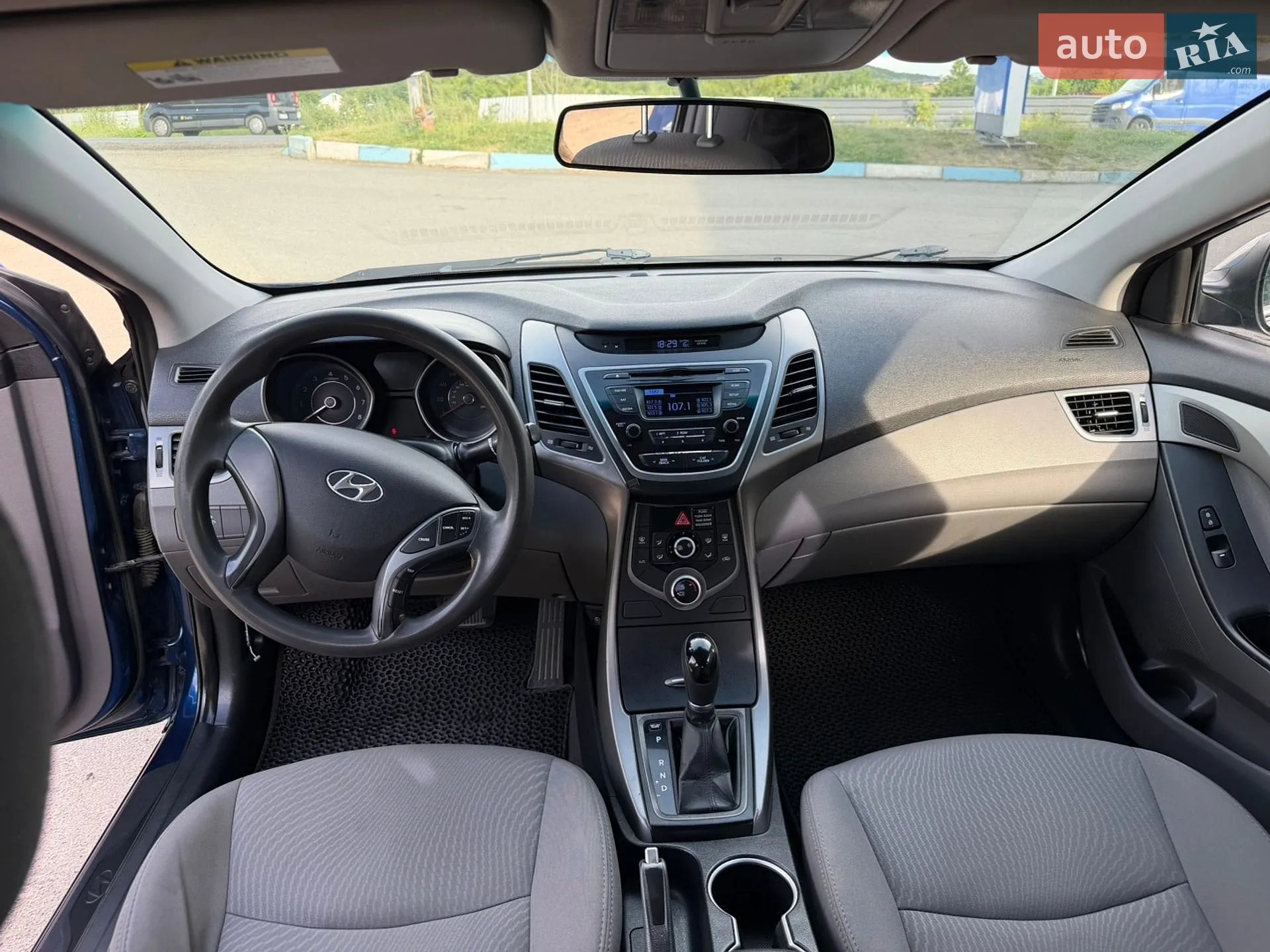 2015 Hyundai Elantra - мініатюра 3