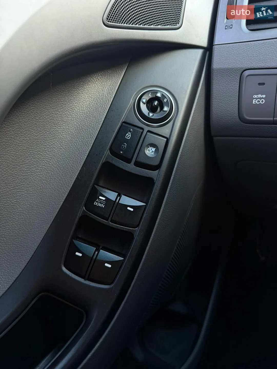 2015 Hyundai Elantra - мініатюра 34