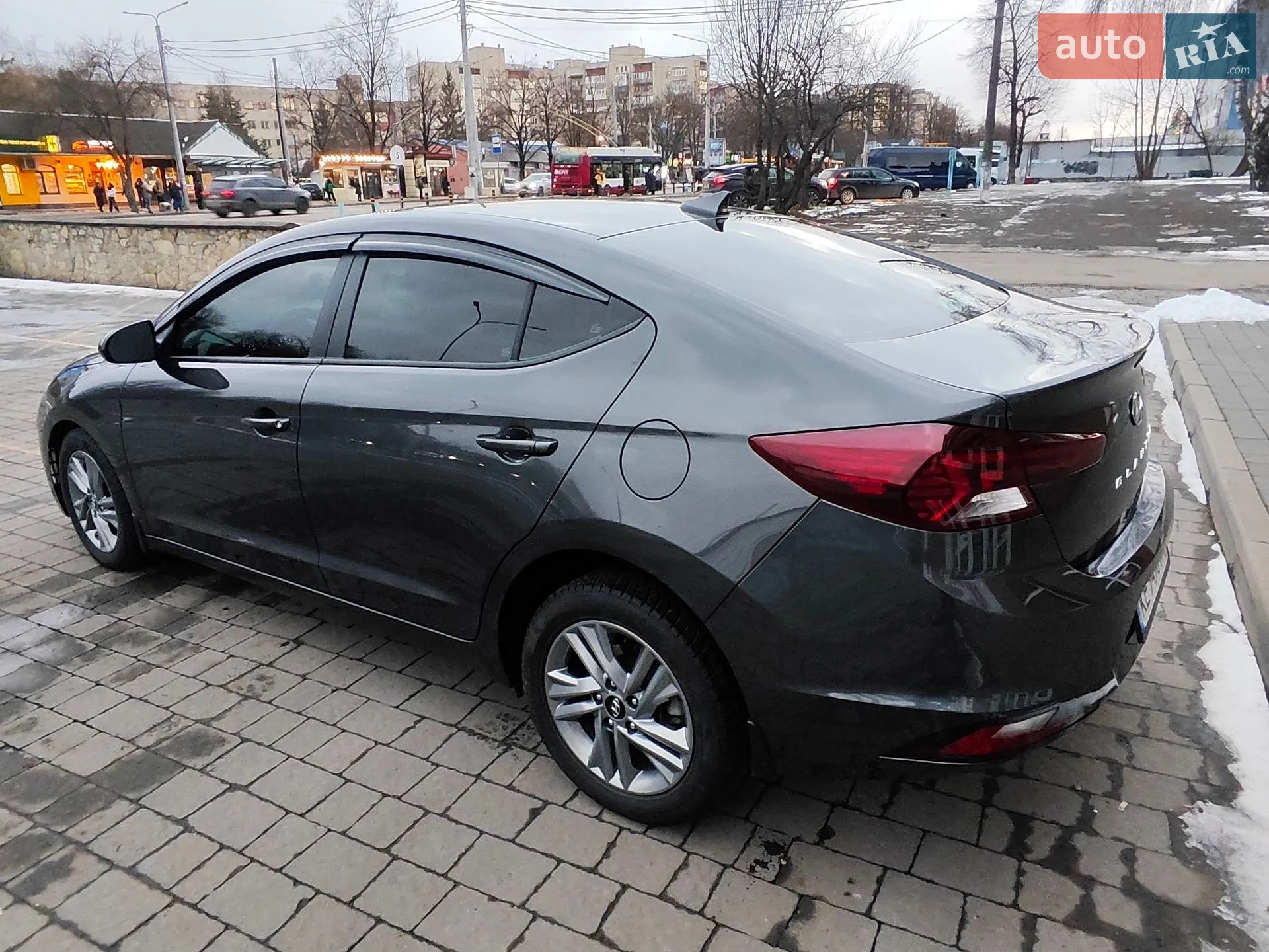 2019 Hyundai Elantra - мініатюра 6