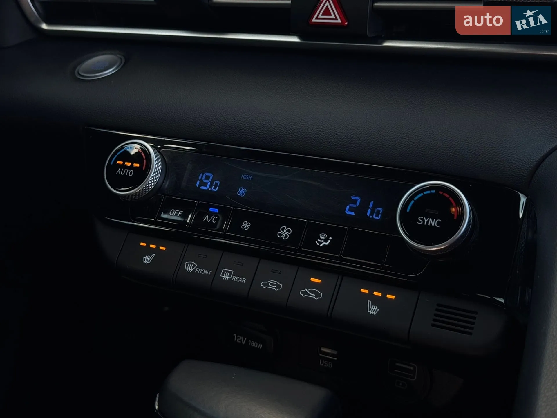 2021 Hyundai Elantra - мініатюра 23