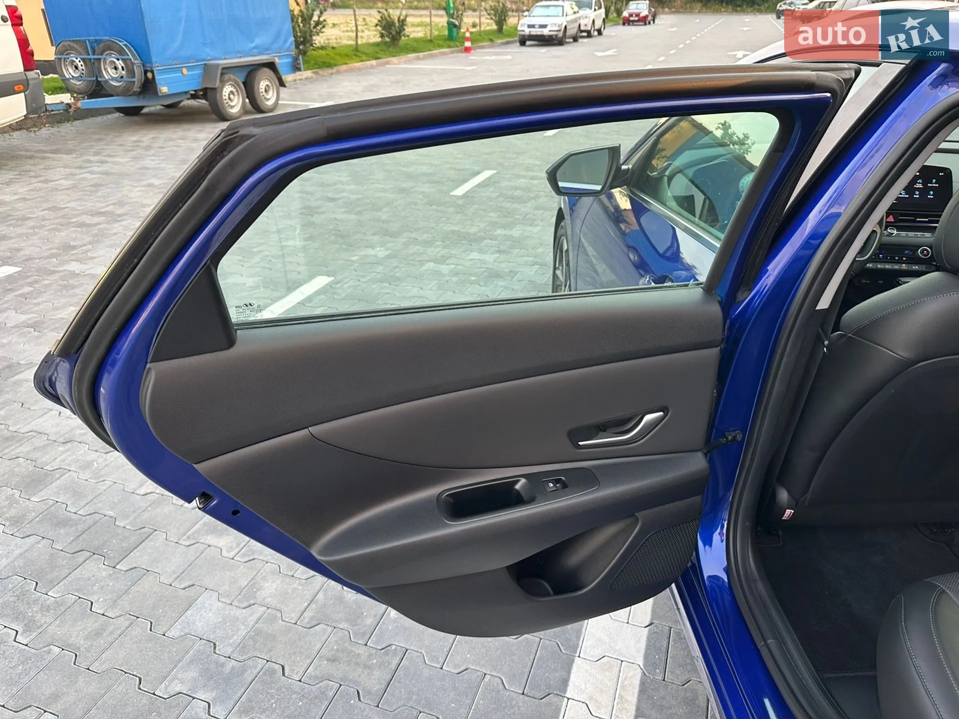 2023 Hyundai Elantra - мініатюра 21