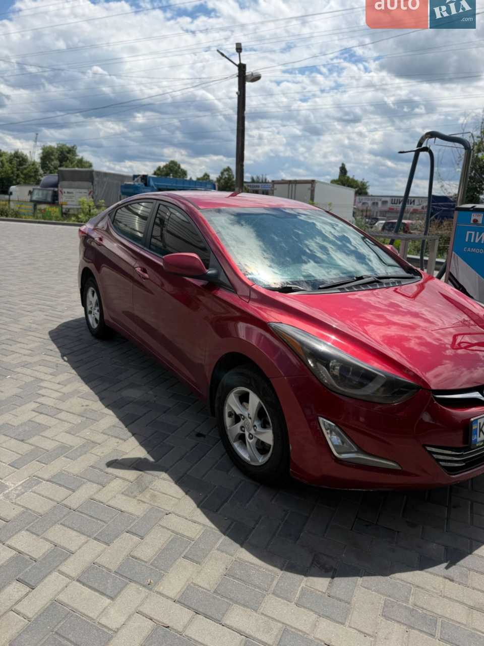 2015 Hyundai Elantra - мініатюра 8