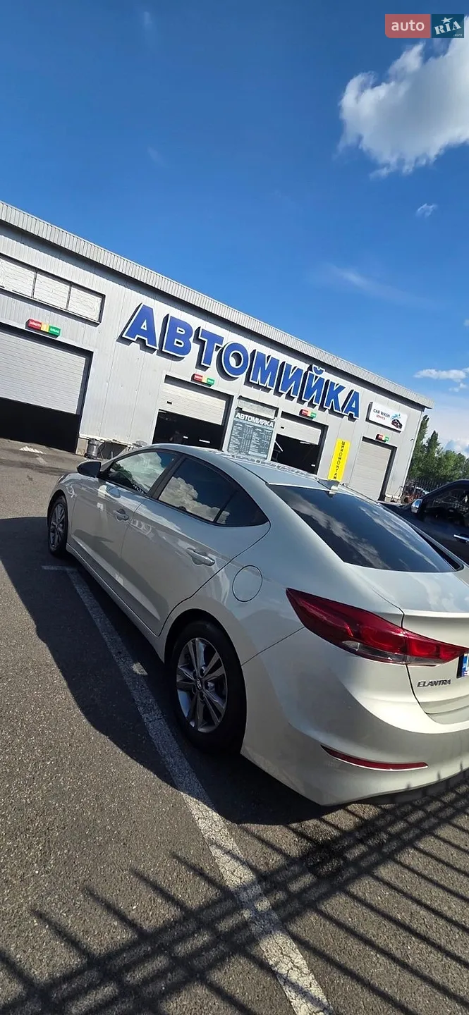 2018 Hyundai Elantra - мініатюра 7