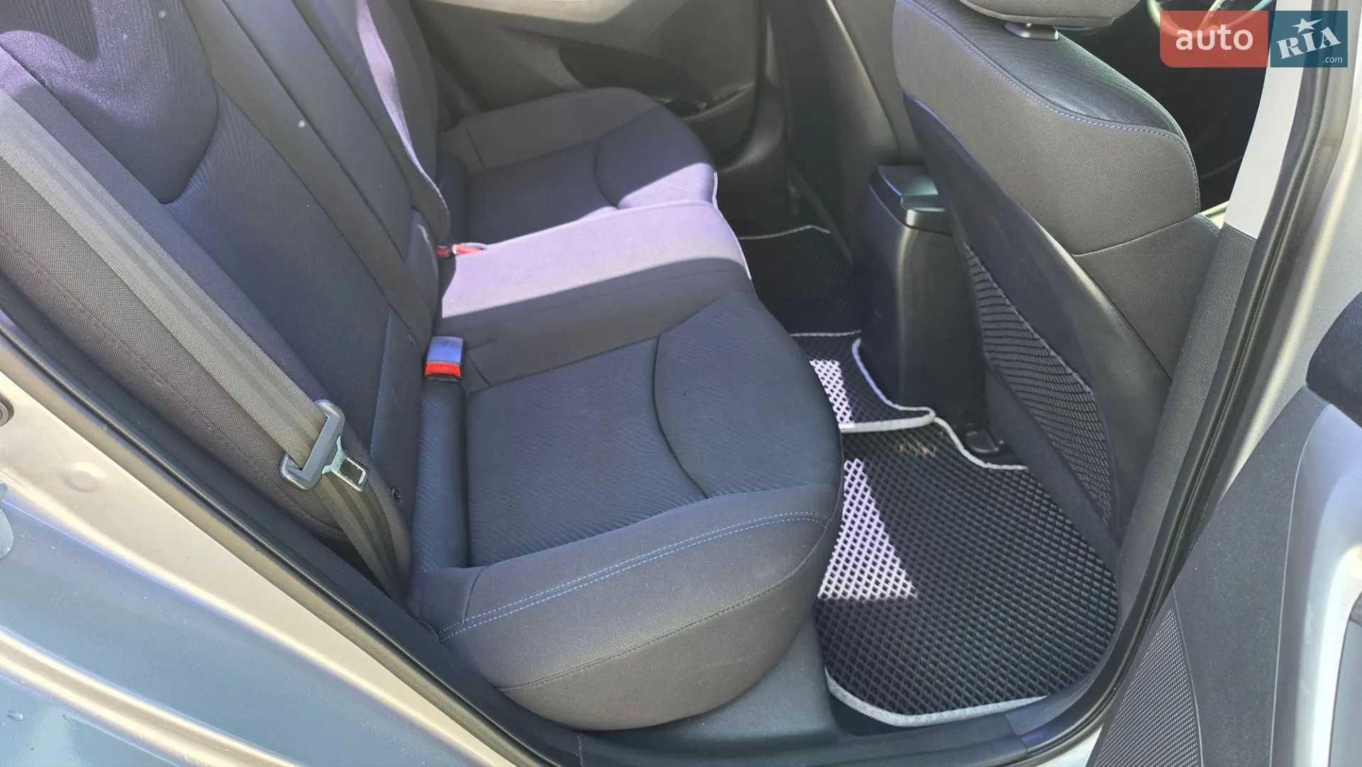 2011 Hyundai Elantra - мініатюра 8