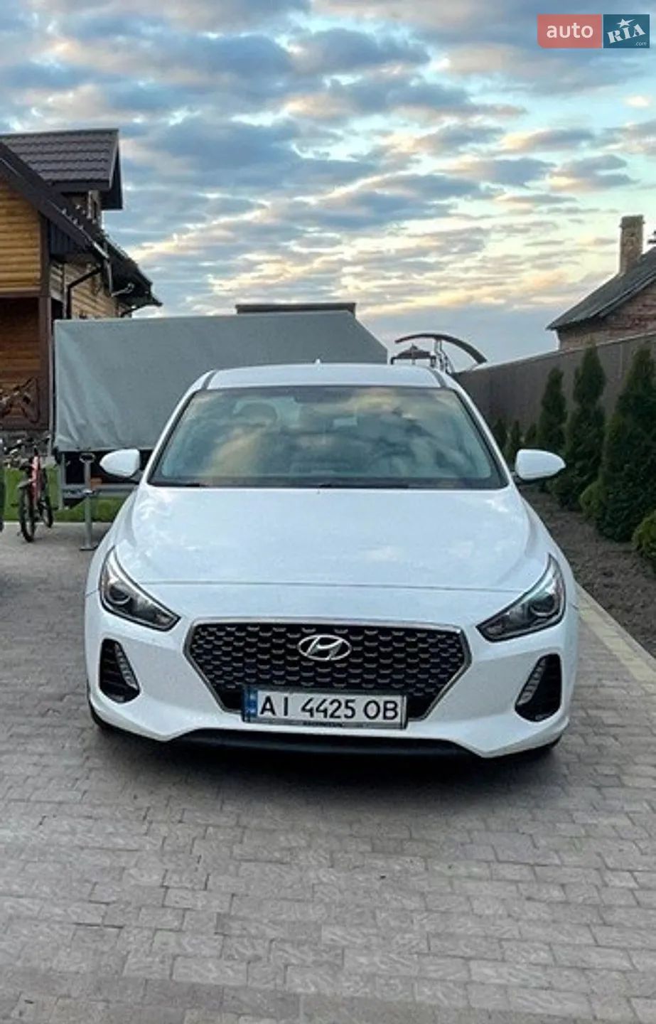 2017 Hyundai Elantra - мініатюра 3