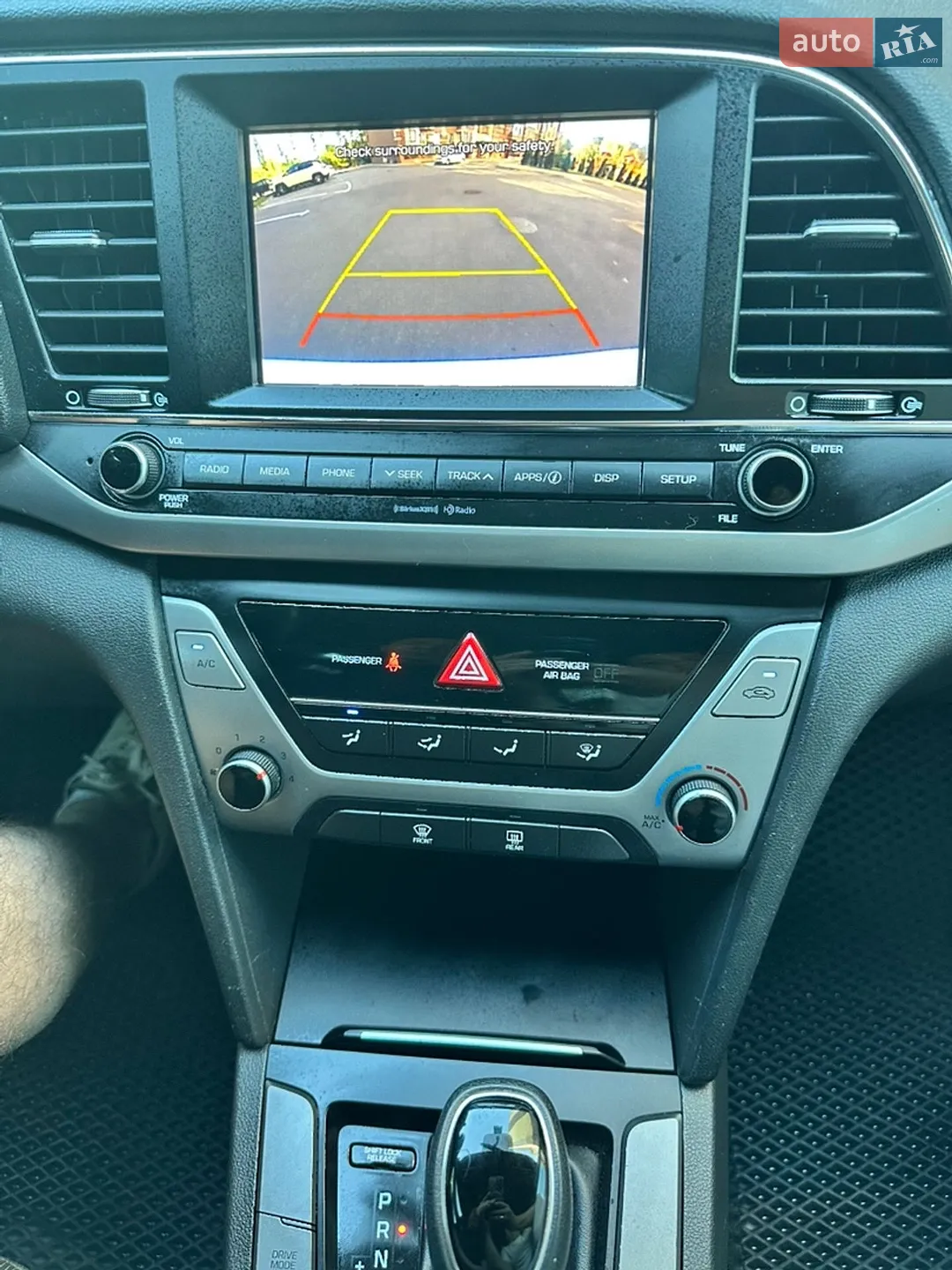 2018 Hyundai Elantra - мініатюра 41
