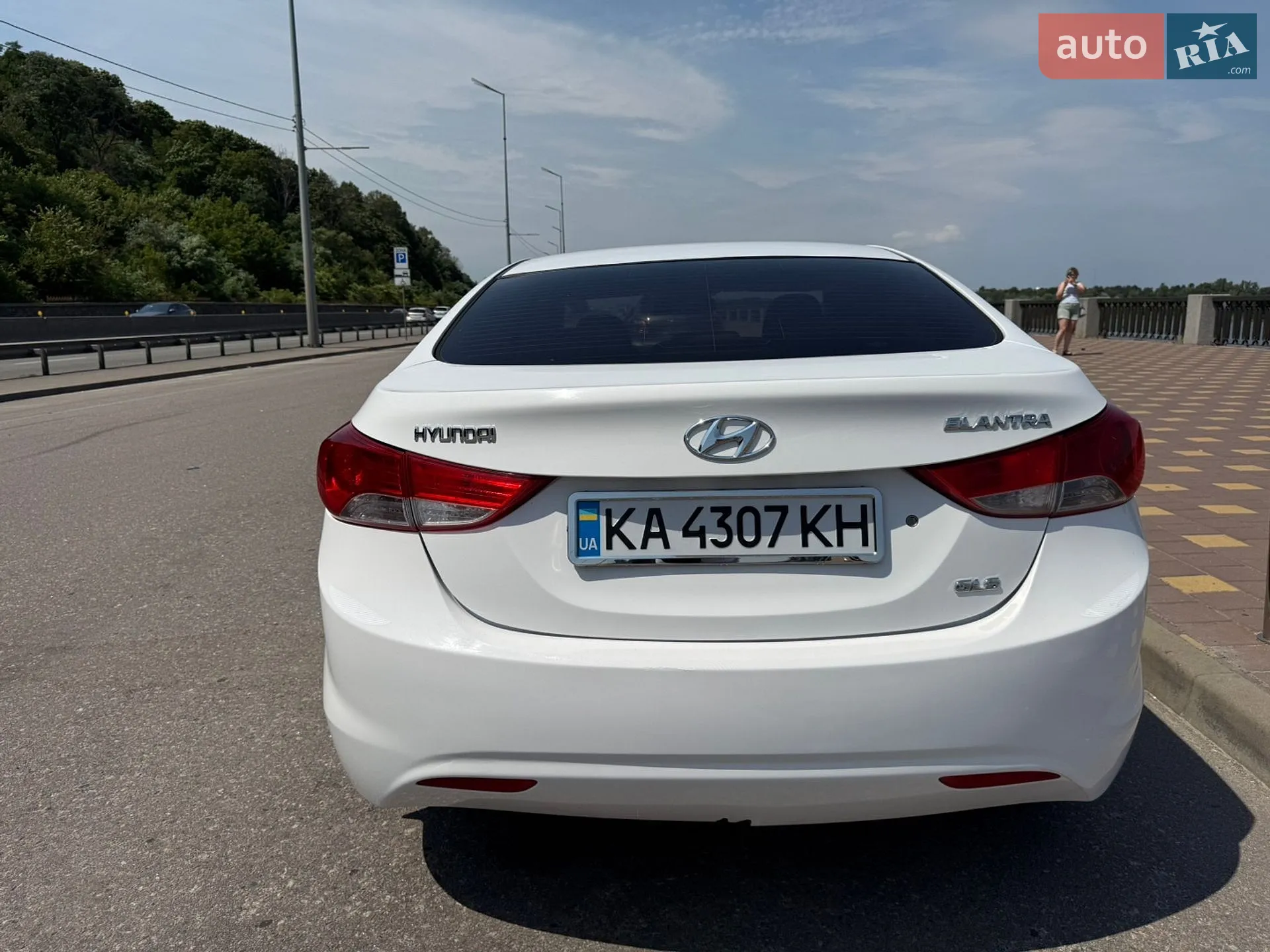 2013 Hyundai Elantra - мініатюра 7