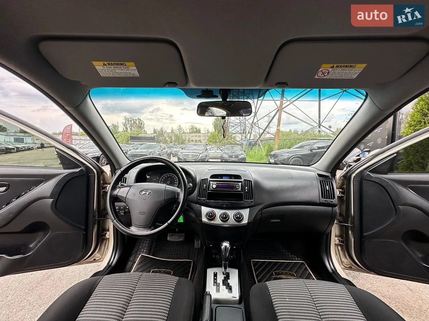 2010 Hyundai Elantra - мініатюра 19