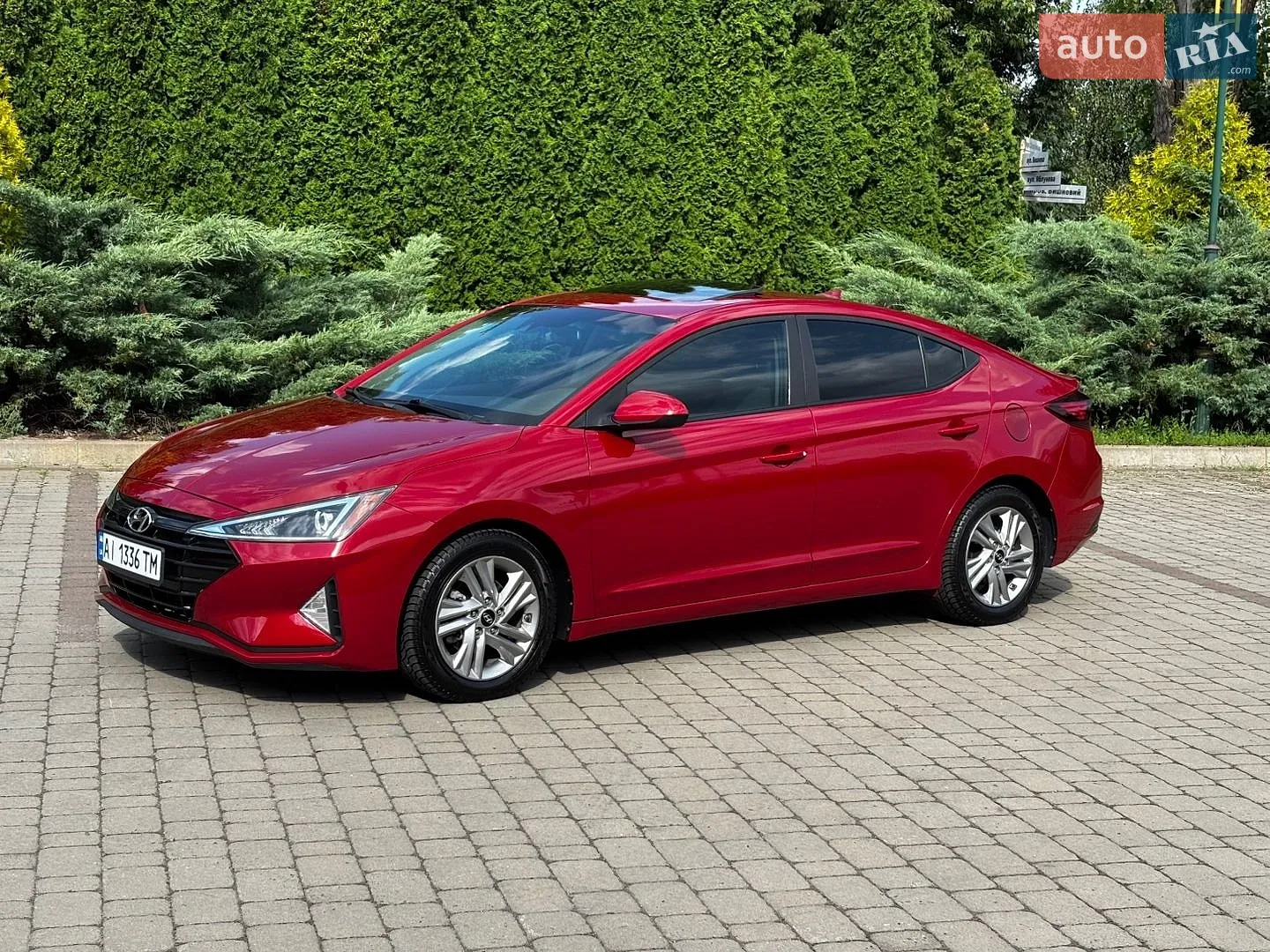 2019 Hyundai Elantra - мініатюра 10