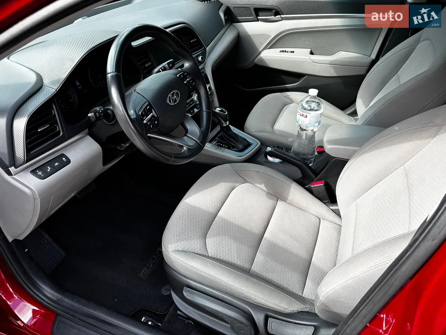 2019 Hyundai Elantra - мініатюра 14