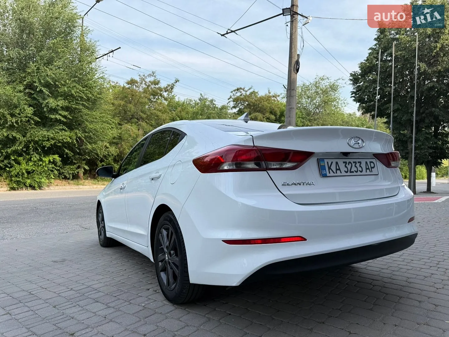 2016 Hyundai Elantra - мініатюра 6