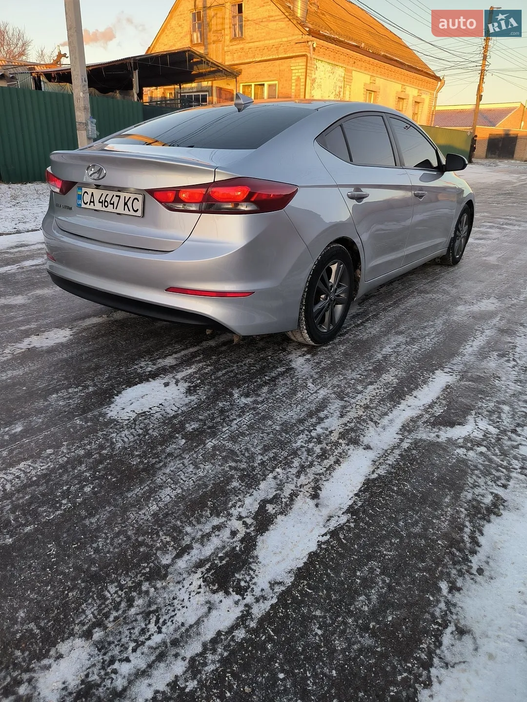 2016 Hyundai Elantra - мініатюра 8
