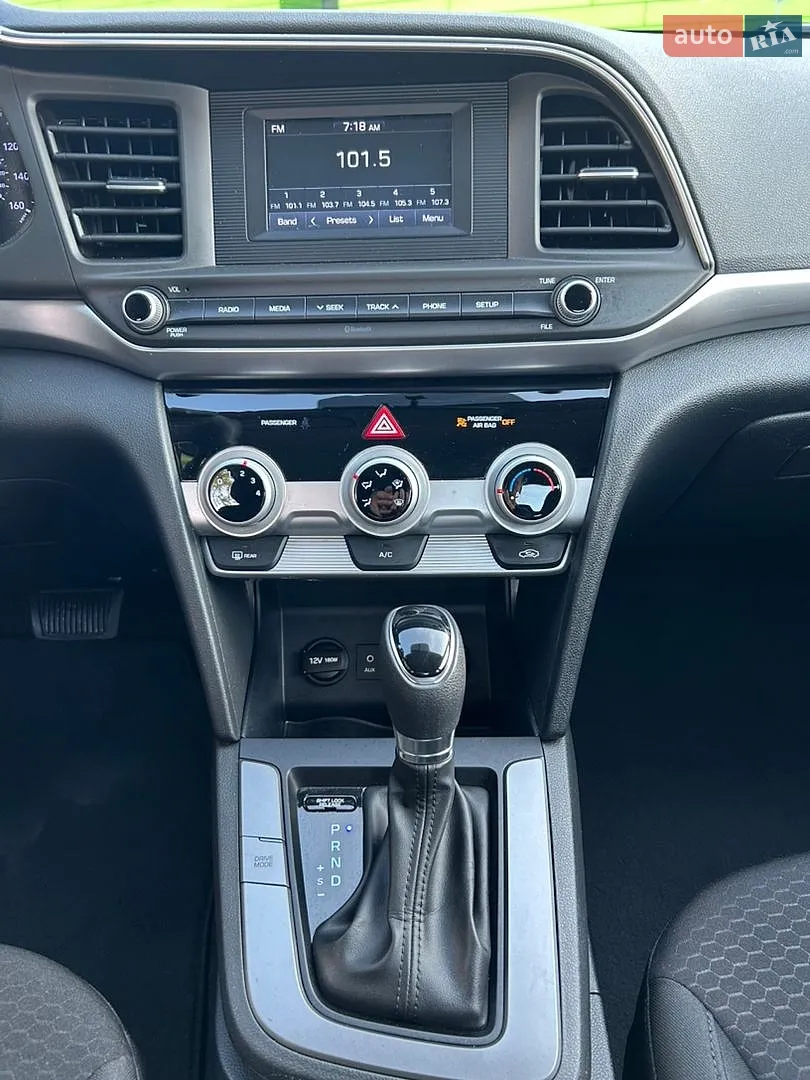 2018 Hyundai Elantra - мініатюра 6
