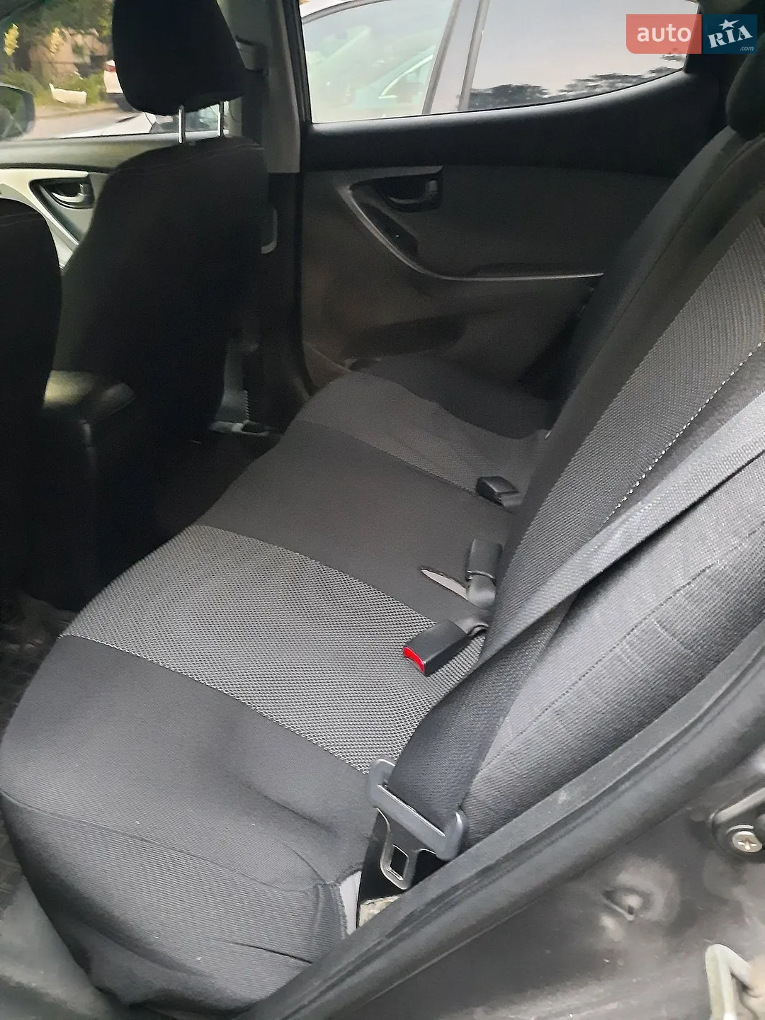2011 Hyundai Elantra - мініатюра 4