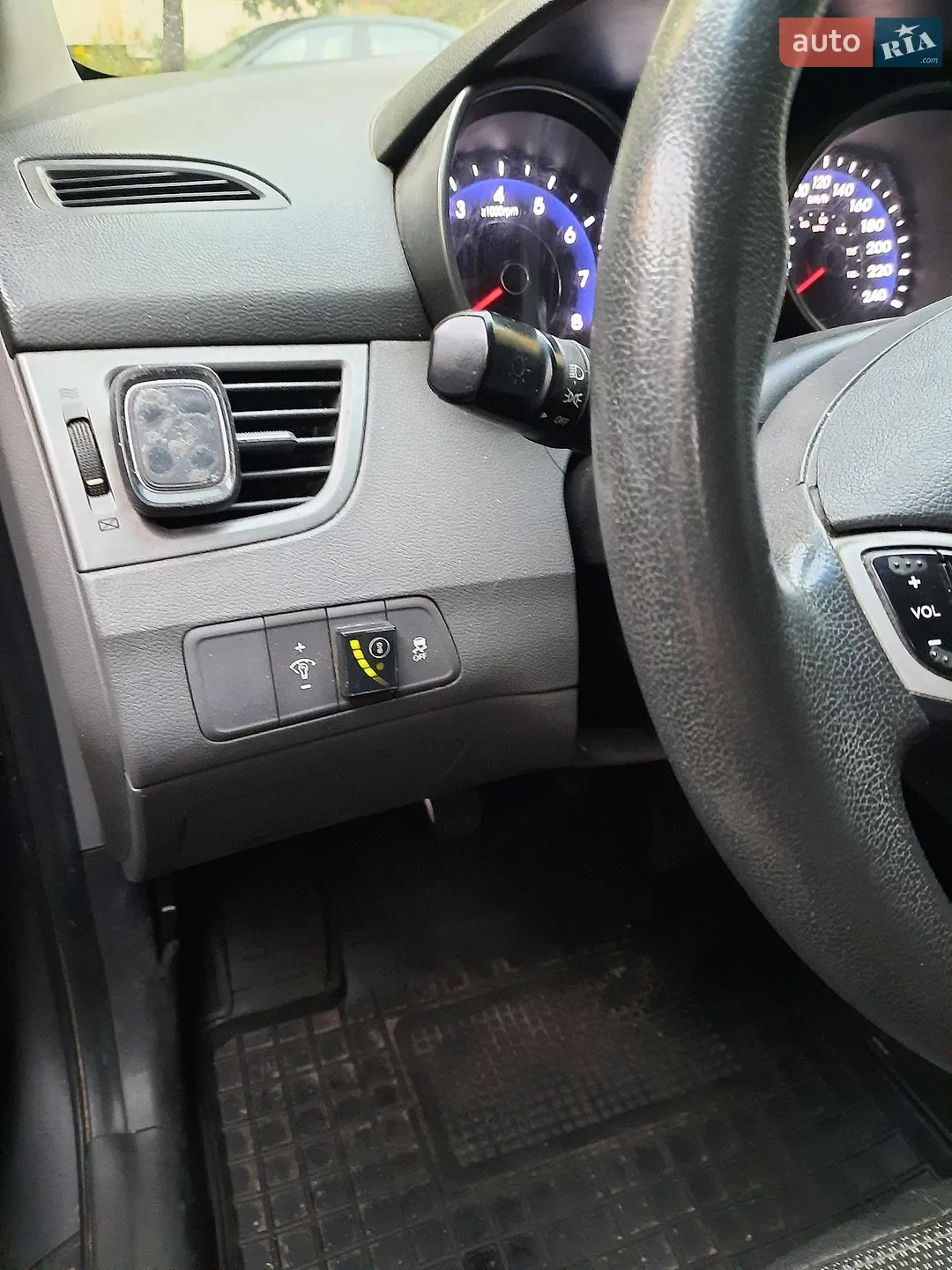2011 Hyundai Elantra - мініатюра 8