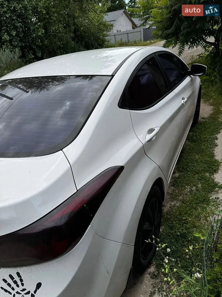 2012 Hyundai Elantra - мініатюра 31