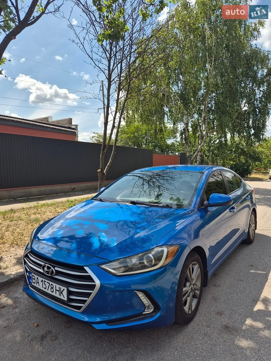 2017 Hyundai Elantra - мініатюра 26