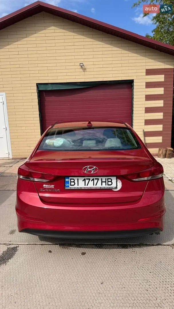 2018 Hyundai Elantra - мініатюра 8