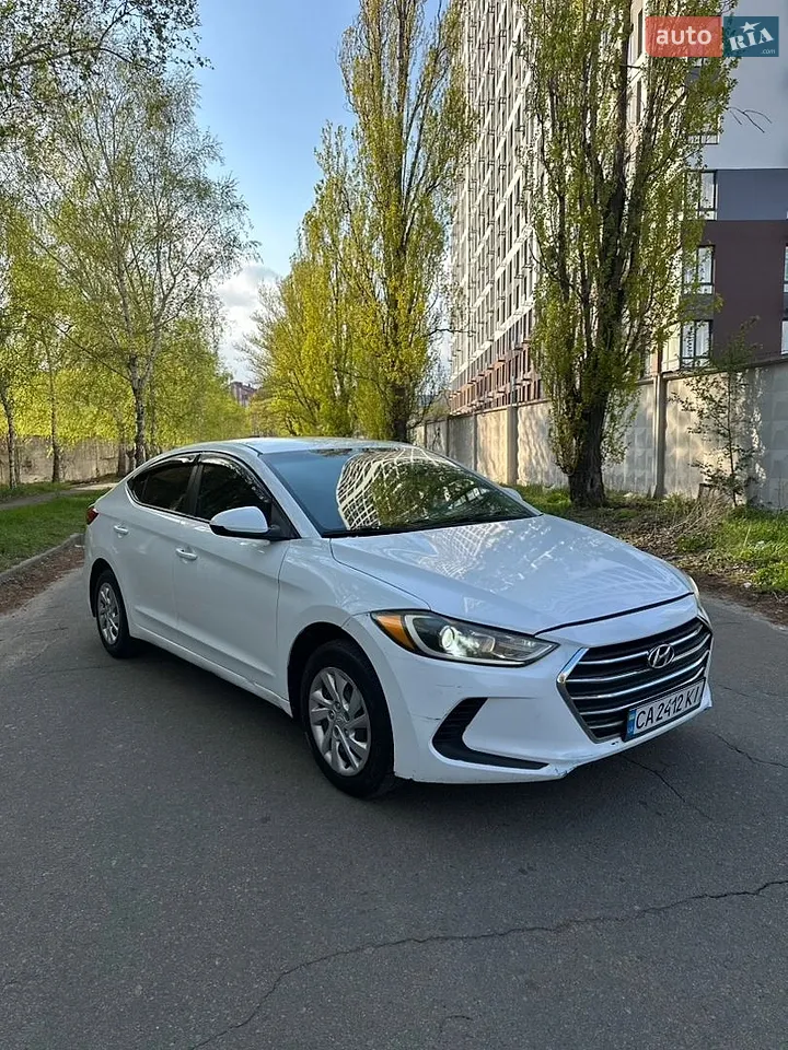 2016 Hyundai Elantra - мініатюра 39