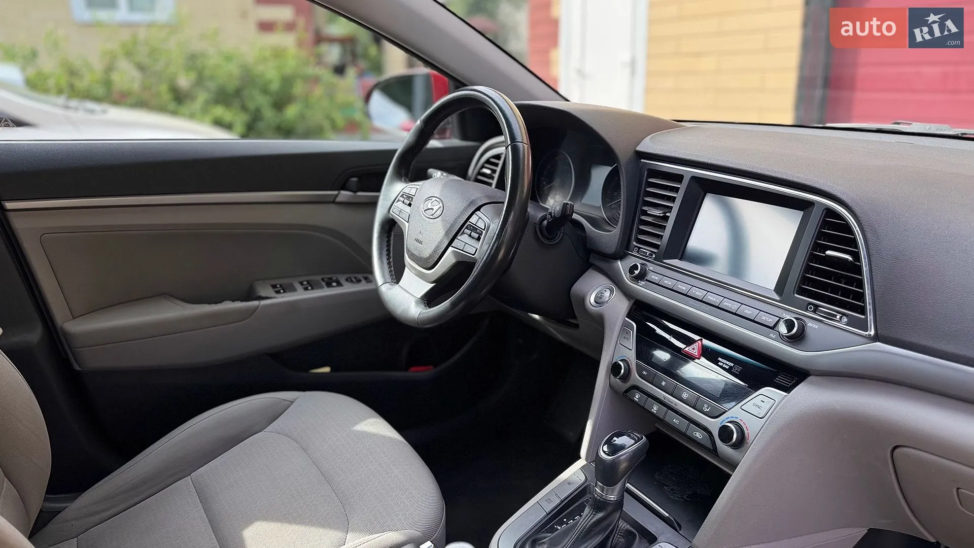 2018 Hyundai Elantra - мініатюра 4