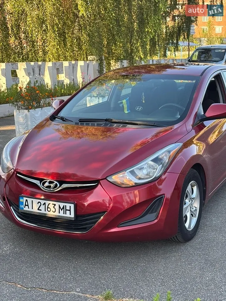 2013 Hyundai Elantra - мініатюра 12