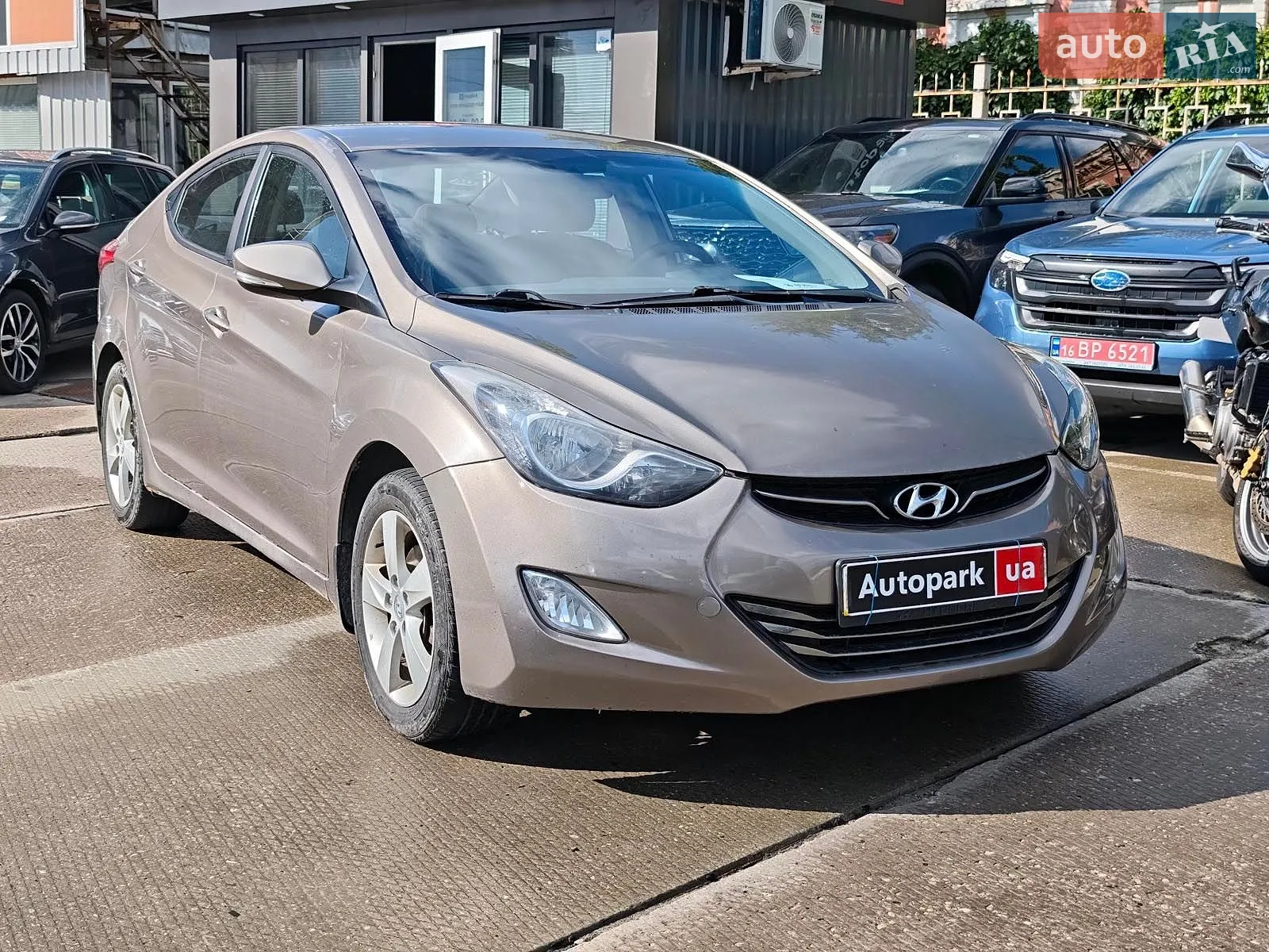 2012 Hyundai Elantra - мініатюра 3