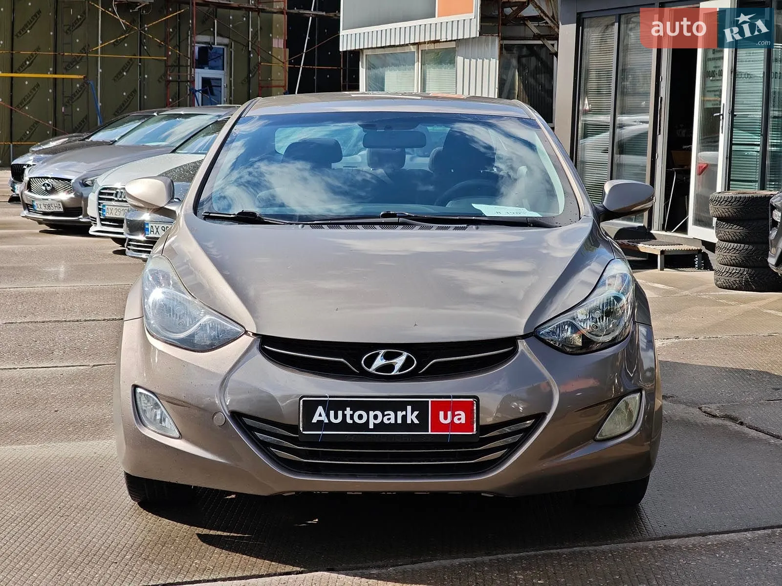 2012 Hyundai Elantra - мініатюра 2
