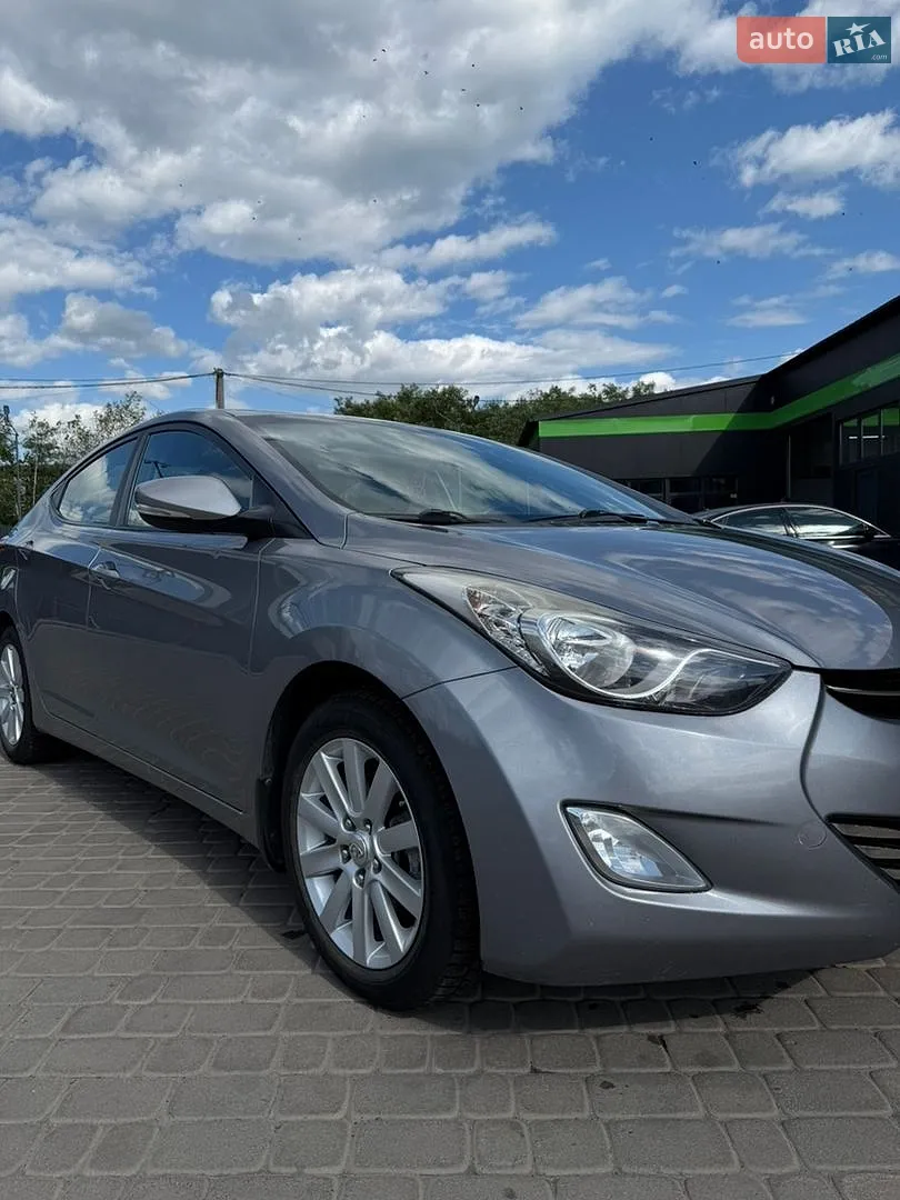 2013 Hyundai Elantra - мініатюра 2