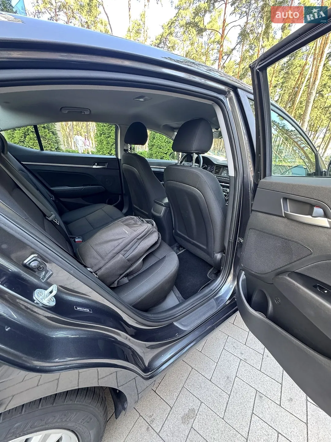 2020 Hyundai Elantra - мініатюра 12