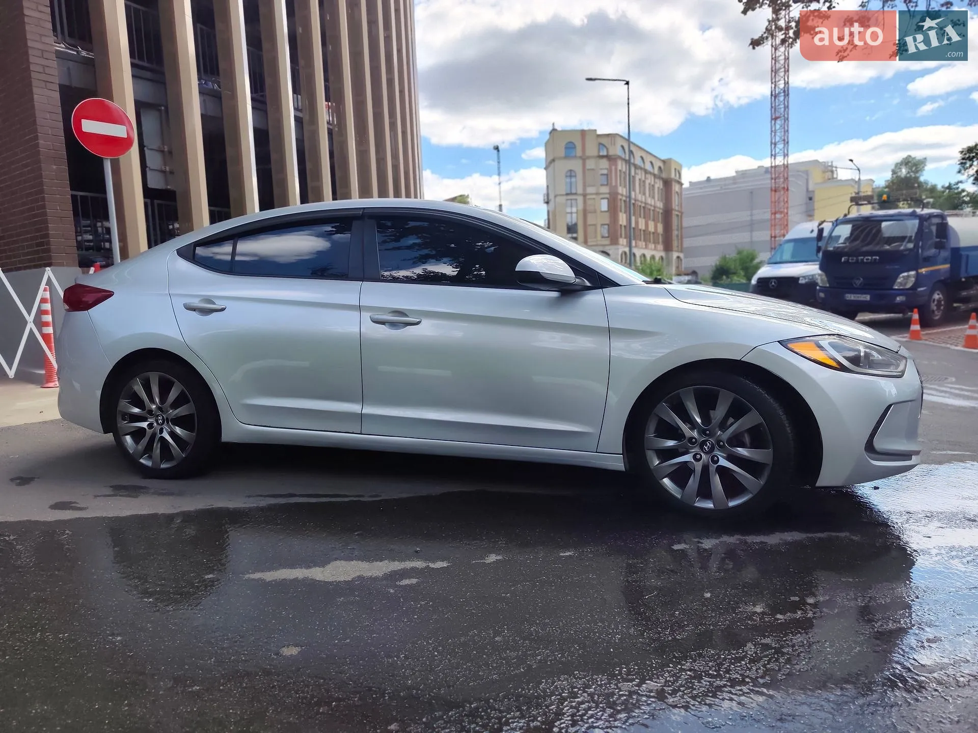 2016 Hyundai Elantra - мініатюра 5