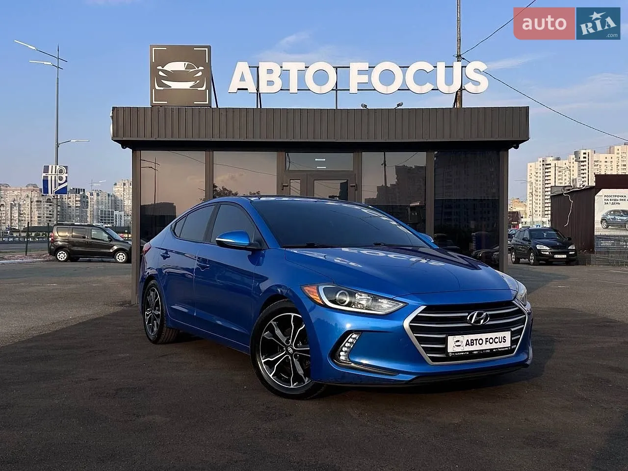 2017 Hyundai Elantra - мініатюра 18