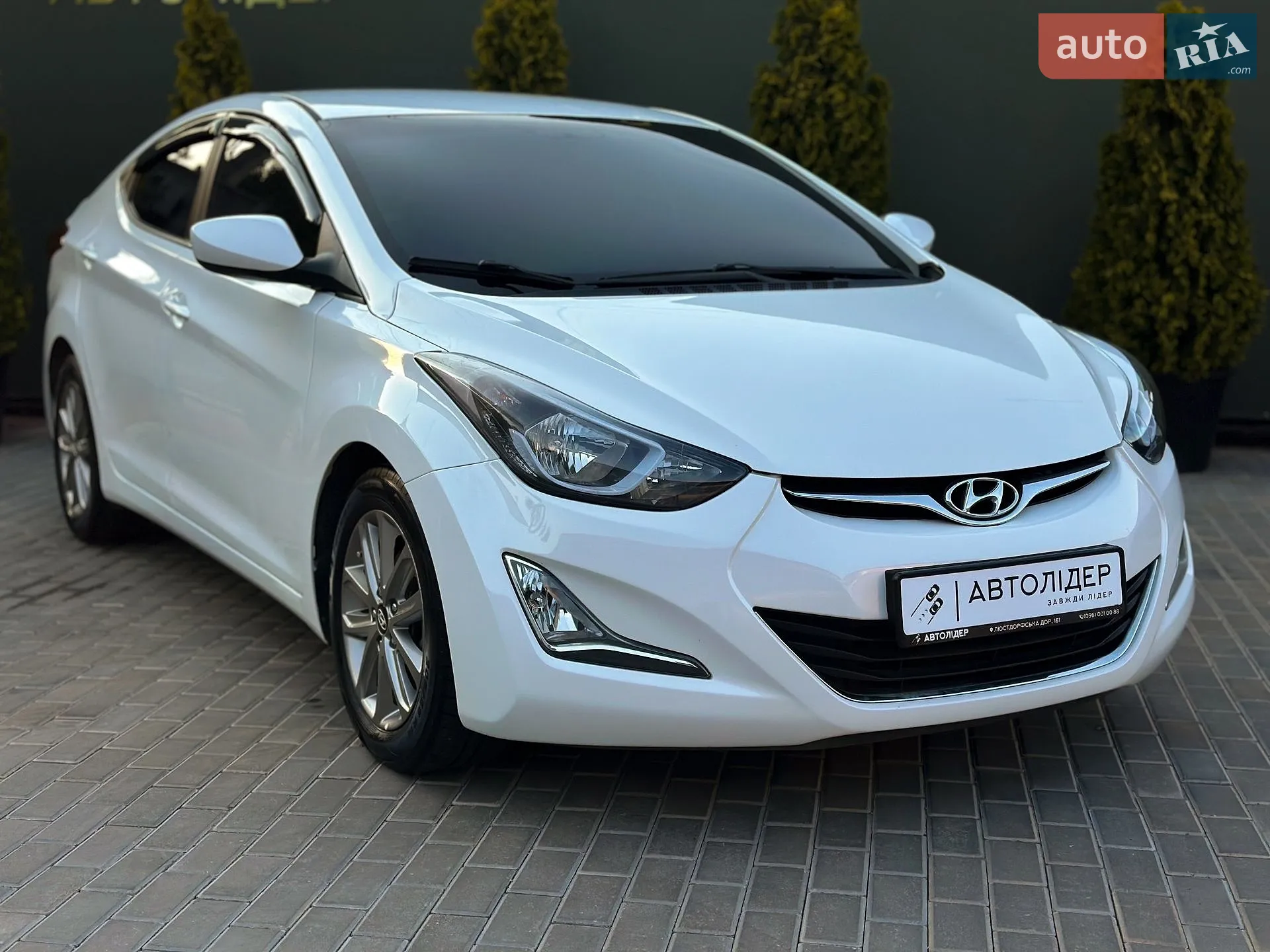 2015 Hyundai Elantra - мініатюра 3
