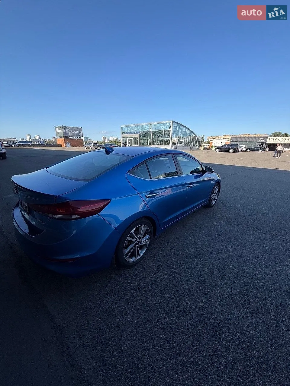 2016 Hyundai Elantra - мініатюра 8