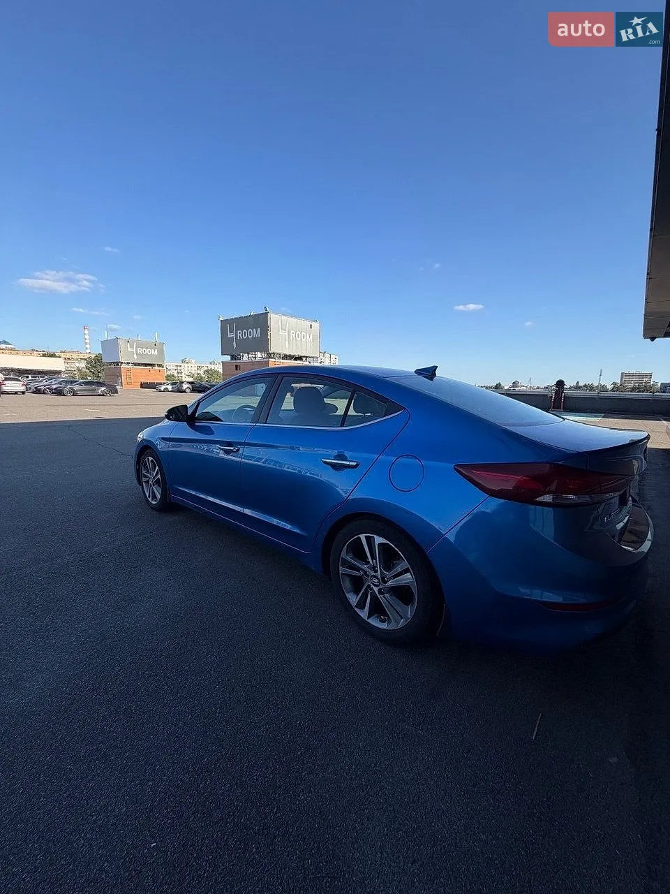2016 Hyundai Elantra - мініатюра 5
