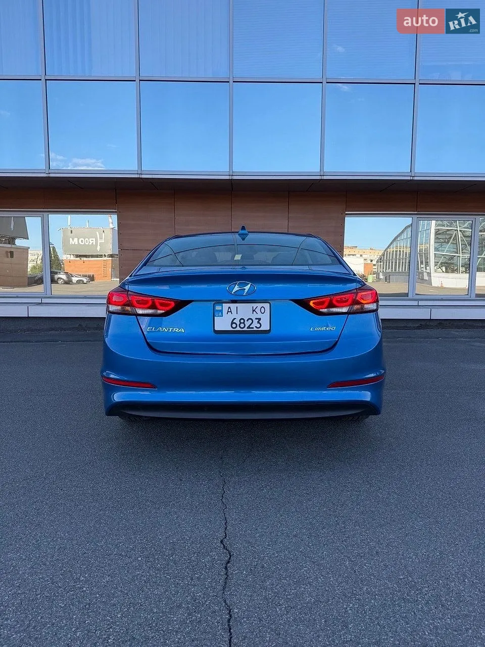 2016 Hyundai Elantra - мініатюра 4