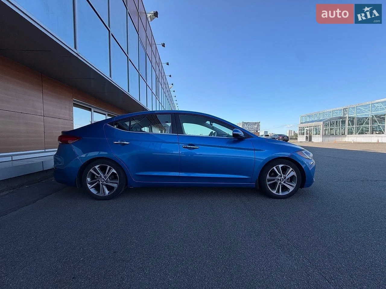 2016 Hyundai Elantra - мініатюра 7