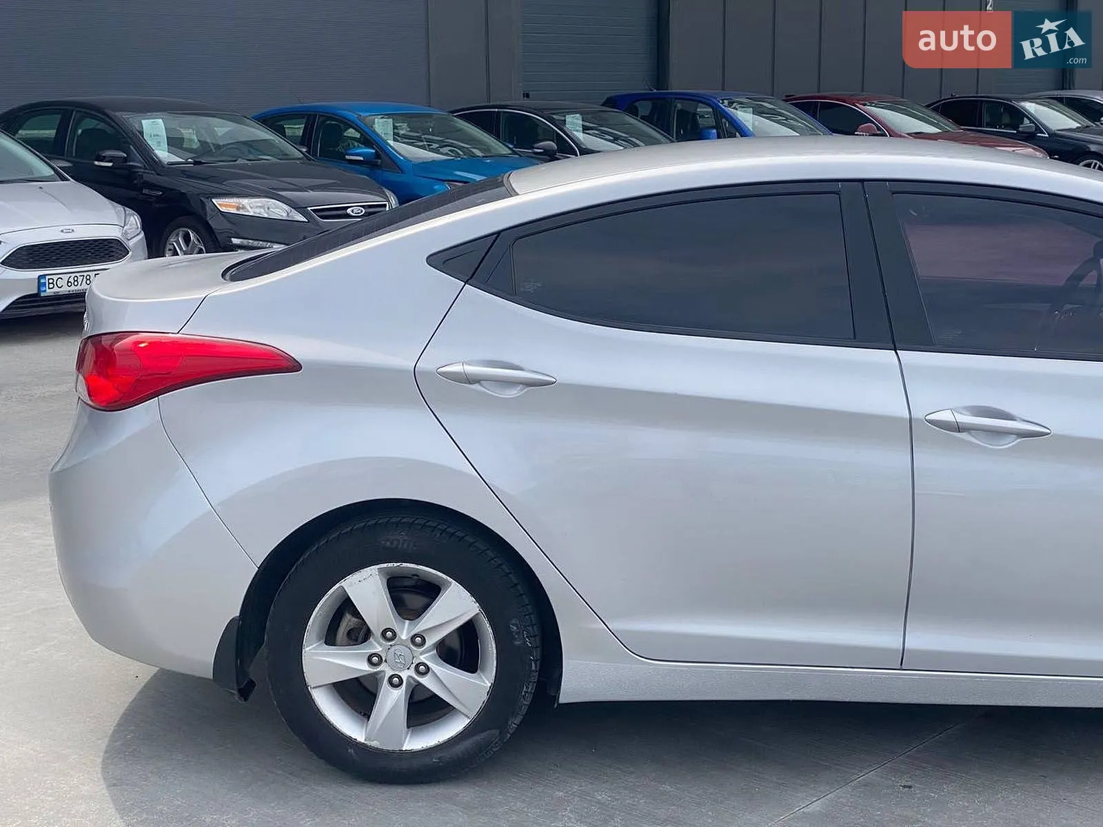 2013 Hyundai Elantra - мініатюра 8