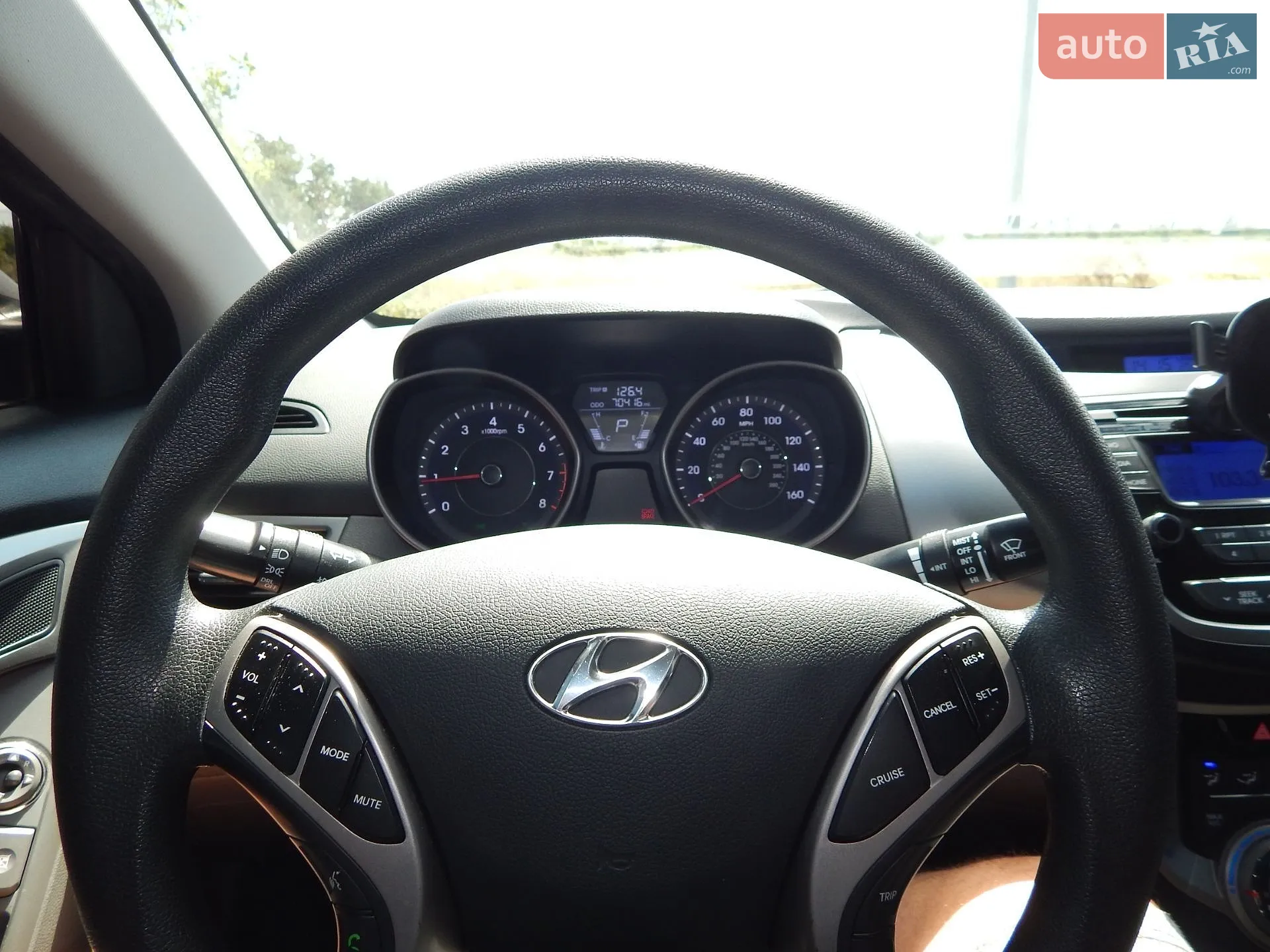 2013 Hyundai Elantra - мініатюра 19