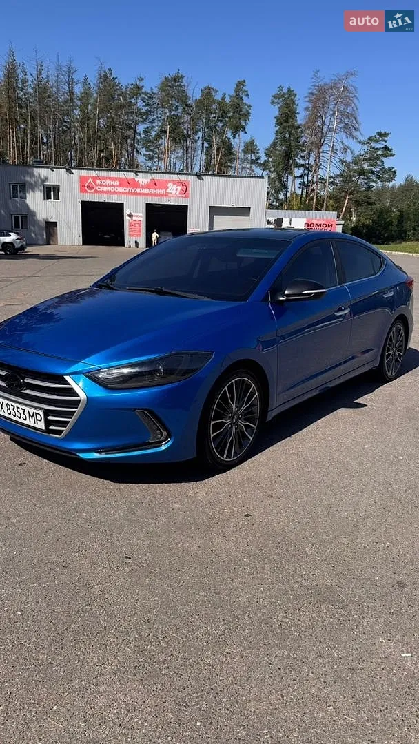 2016 Hyundai Elantra - фото 1