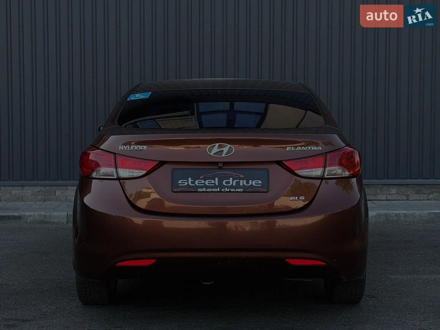 2013 Hyundai Elantra - мініатюра 5