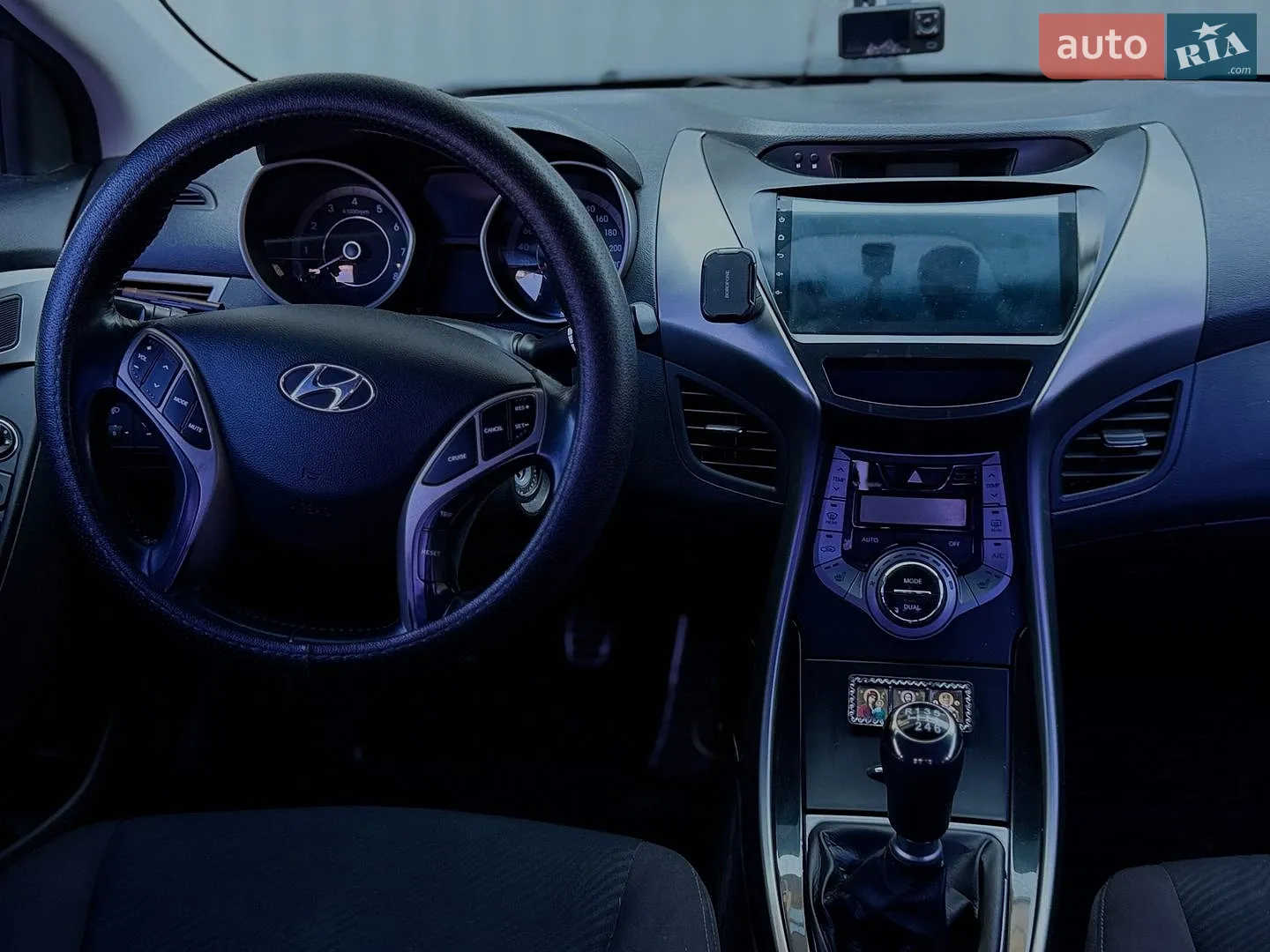 2013 Hyundai Elantra - мініатюра 12