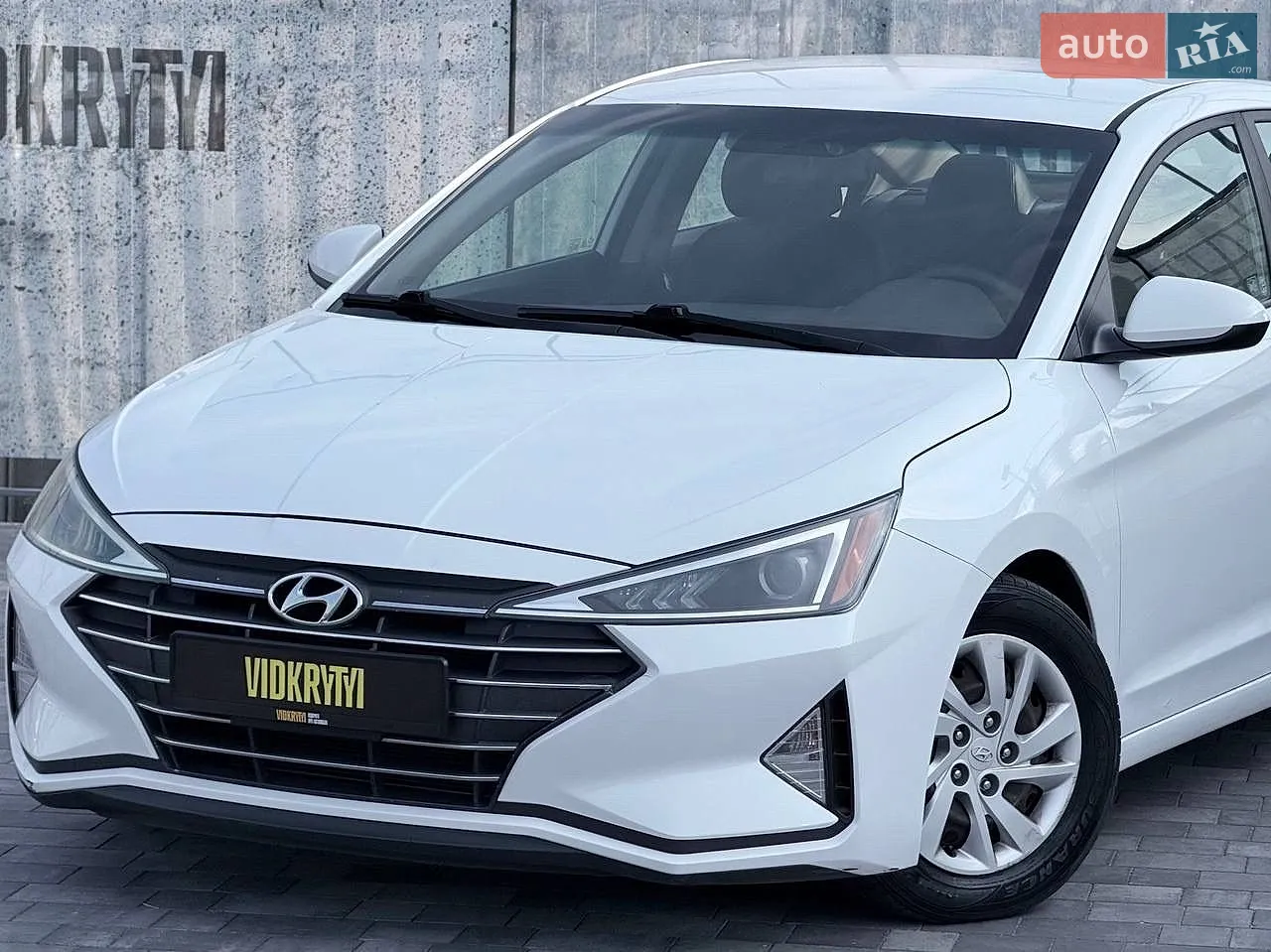 2019 Hyundai Elantra - мініатюра 3