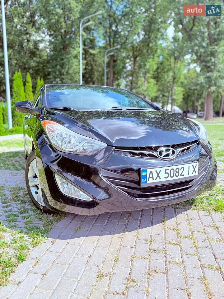 2011 Hyundai Elantra - мініатюра 24