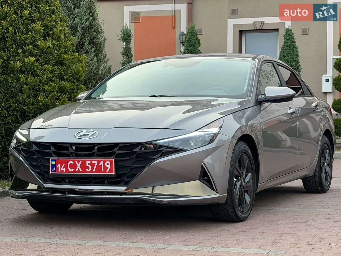 2023 Hyundai Elantra - мініатюра 24