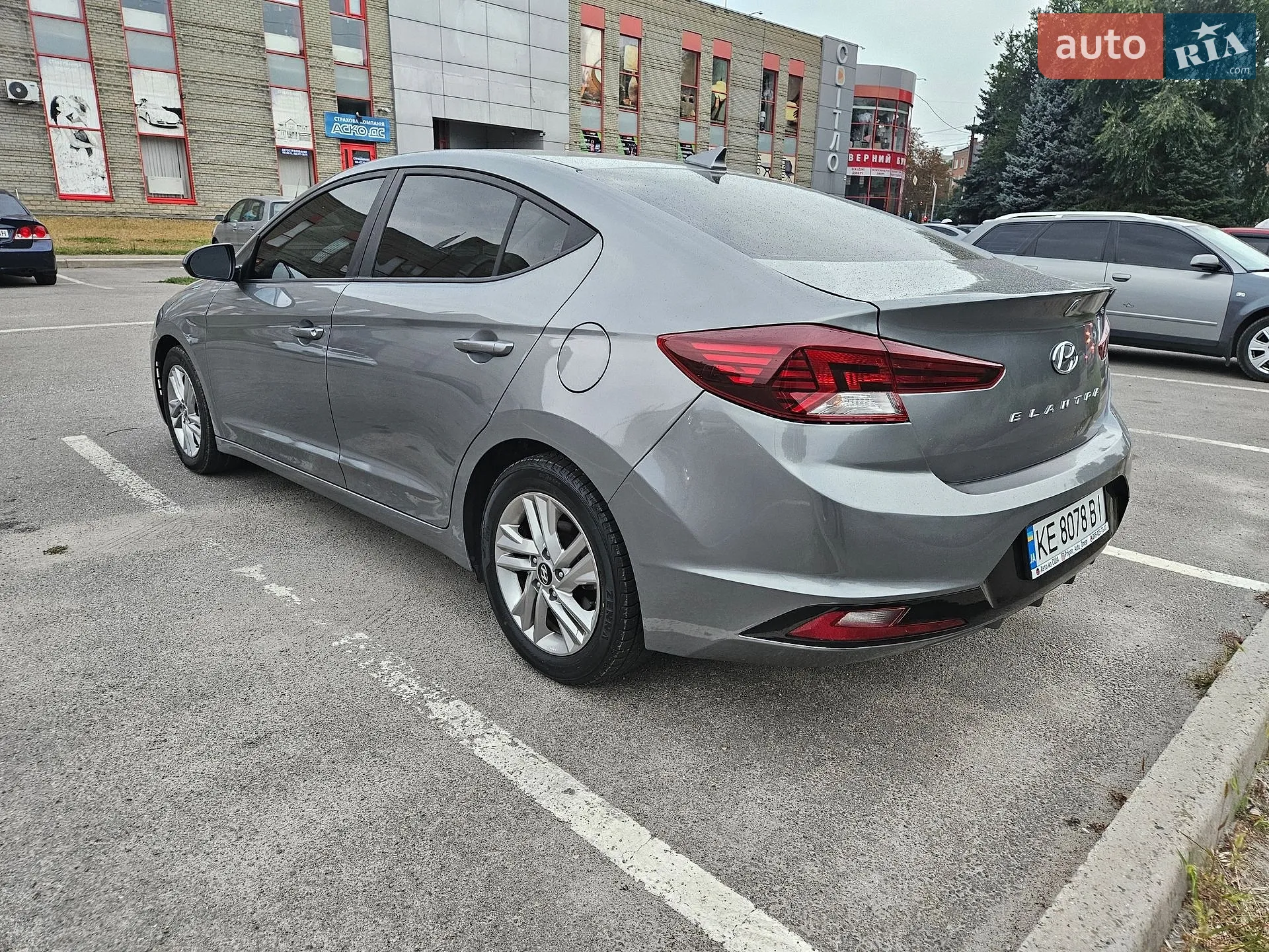 2019 Hyundai Elantra - мініатюра 5