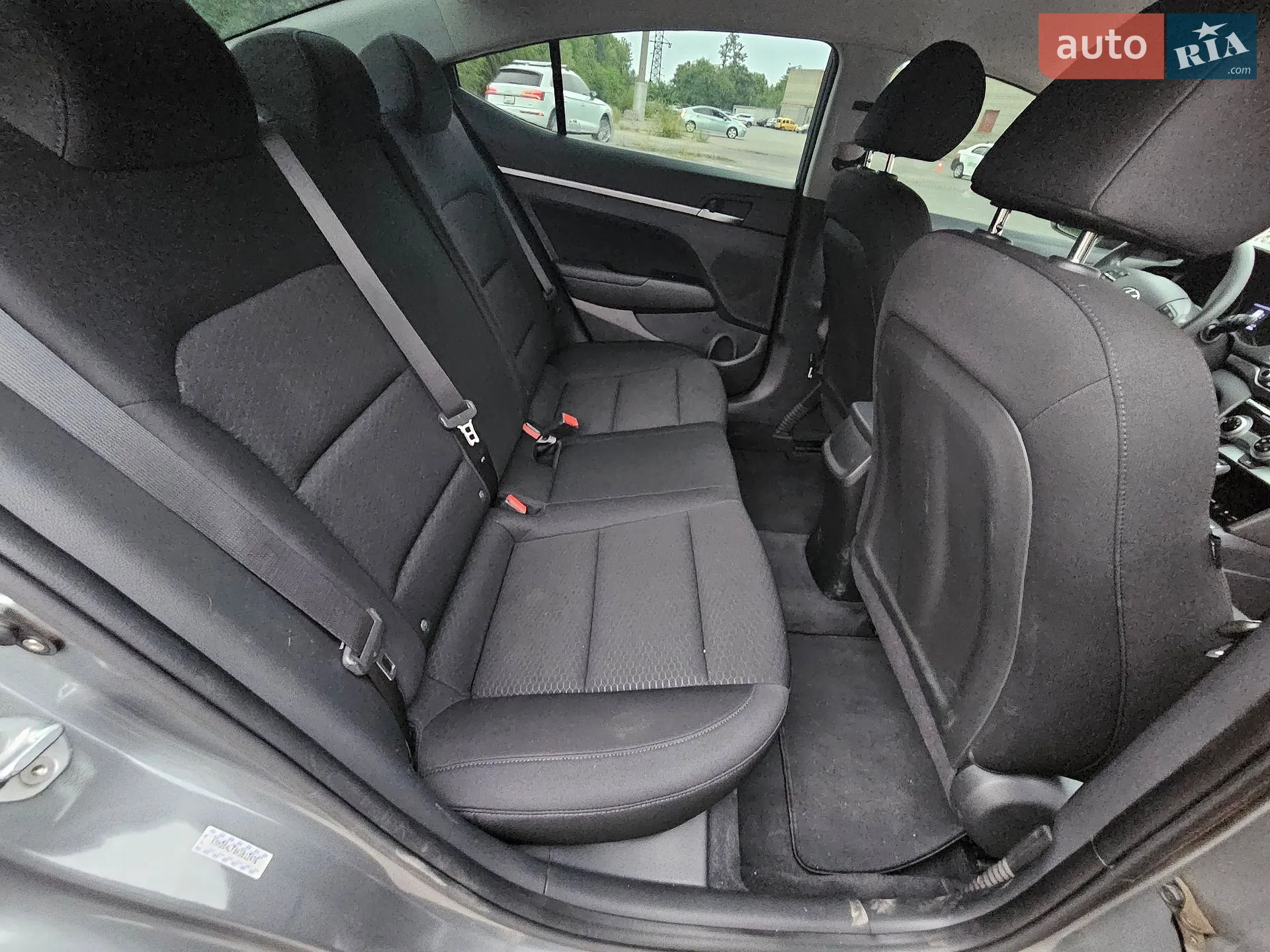 2019 Hyundai Elantra - мініатюра 11