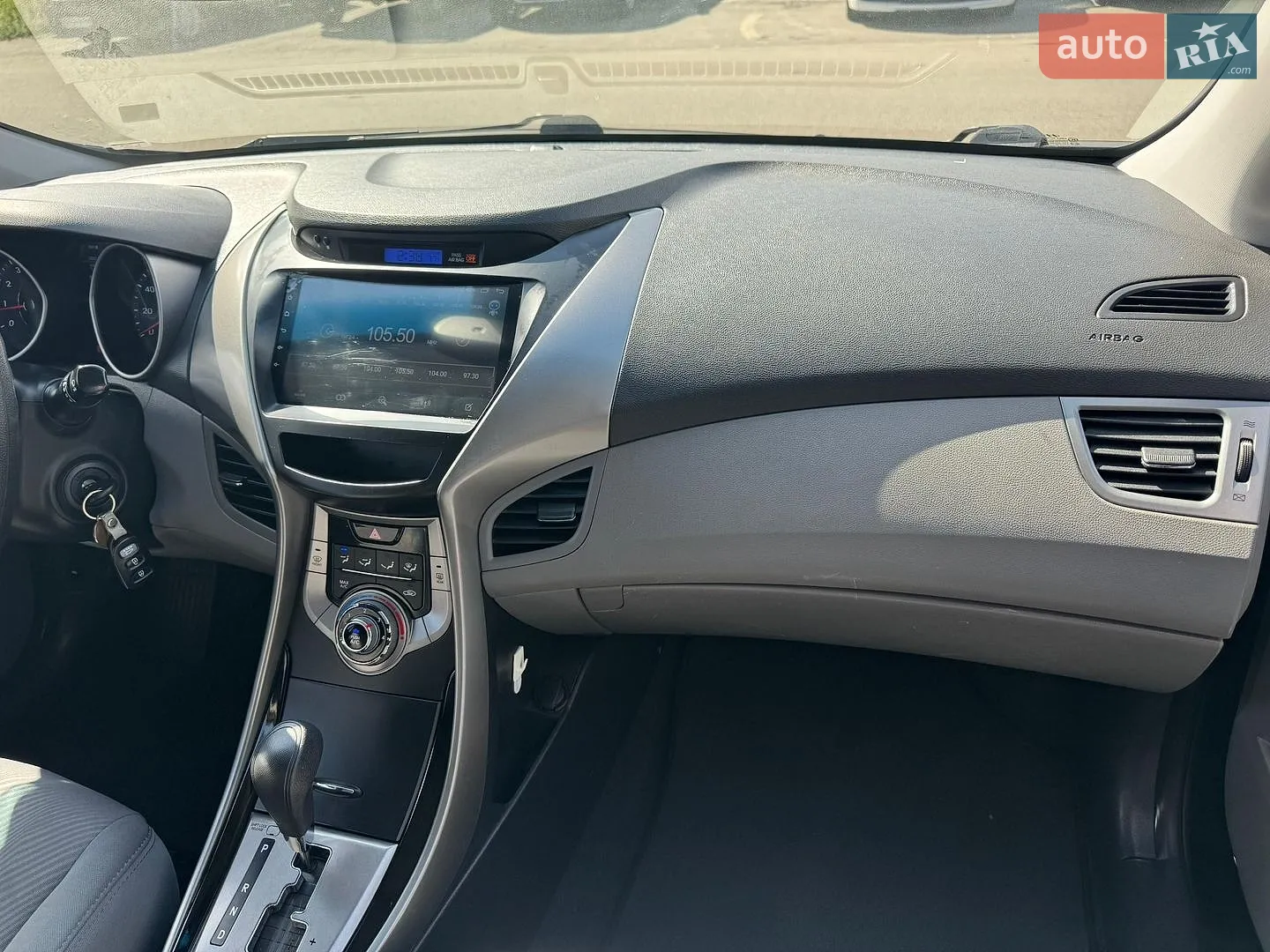 2012 Hyundai Elantra - мініатюра 17